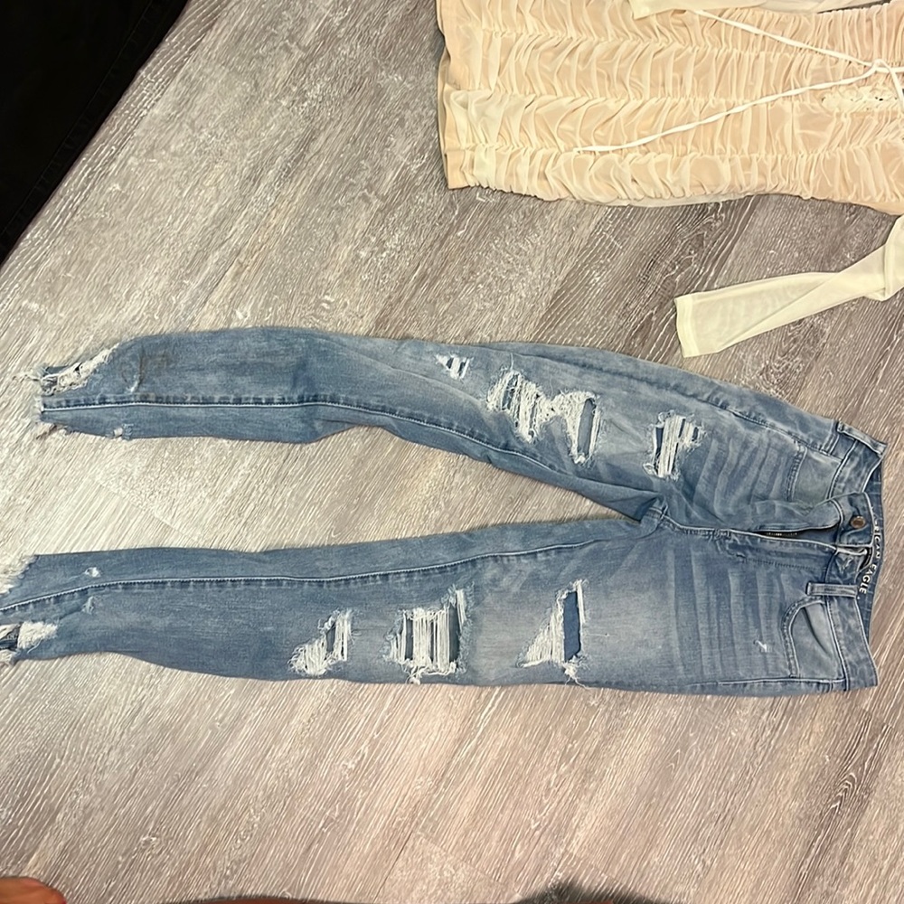 American eagle jeans ripped